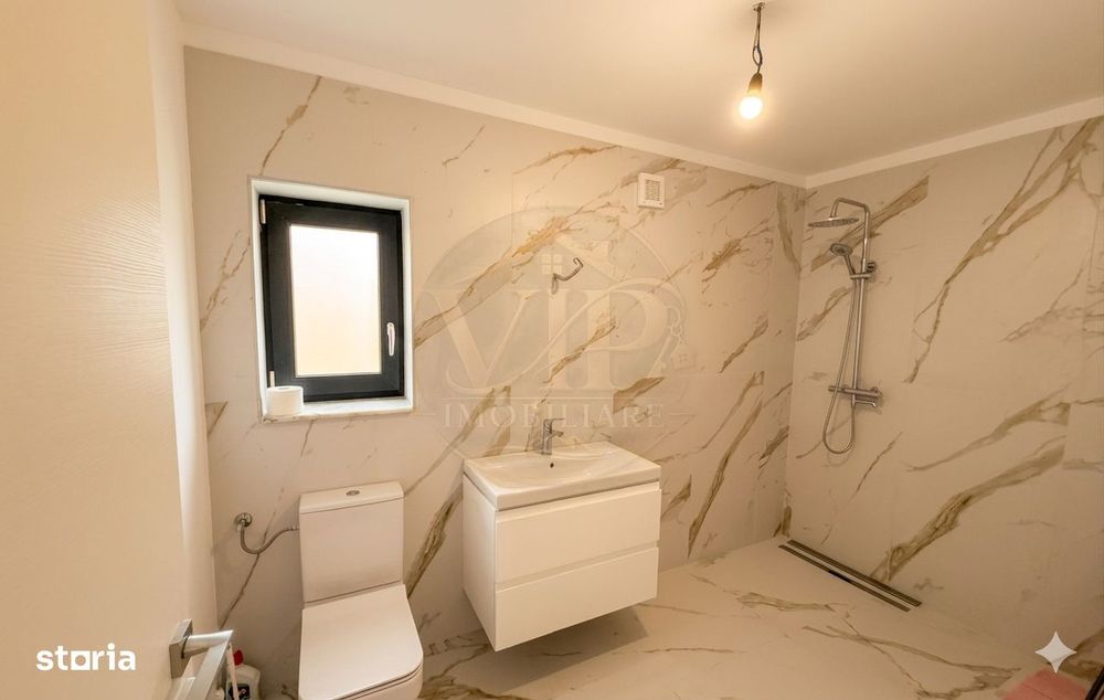 Casa individuala cu 3 canere,100 mp utili,300 mp teren,Micesti