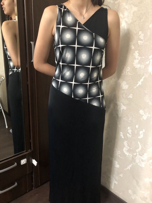 Продам новое платье