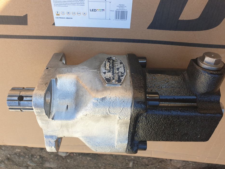 Pompa basculare raba saviem tip mayler