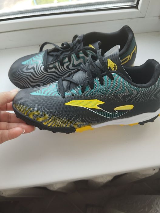 Продам обувь новая