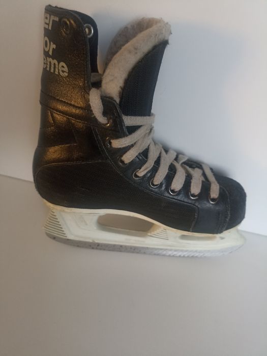 Коньки профессиональные BAUER  33 р. Детские.