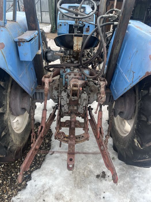 Vând tractor landini