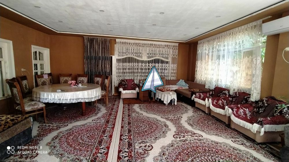 Ховлили Уй жой 9,7 соток сотилади