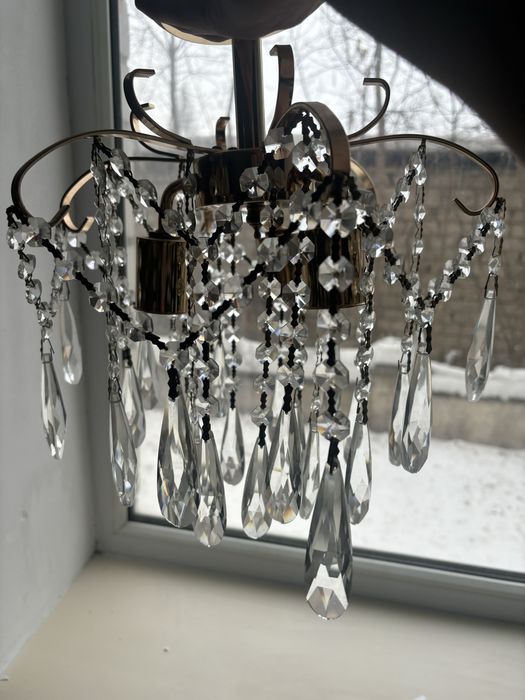 Люстра для зала б/у