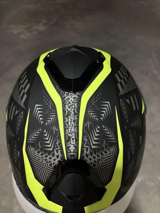 Каски за мотористи