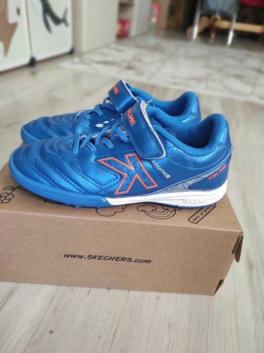 Детски стоножки Kelme 32 номер