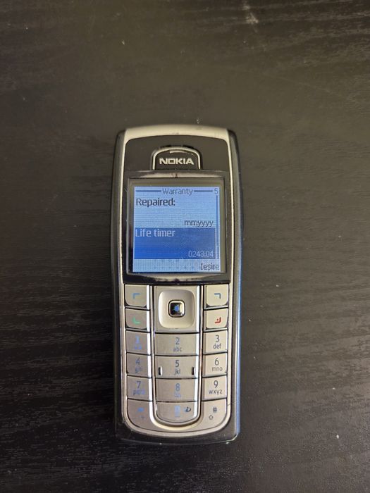 Nokia 6230 cu butoane