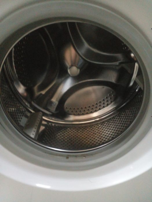 Продам стиральную машину