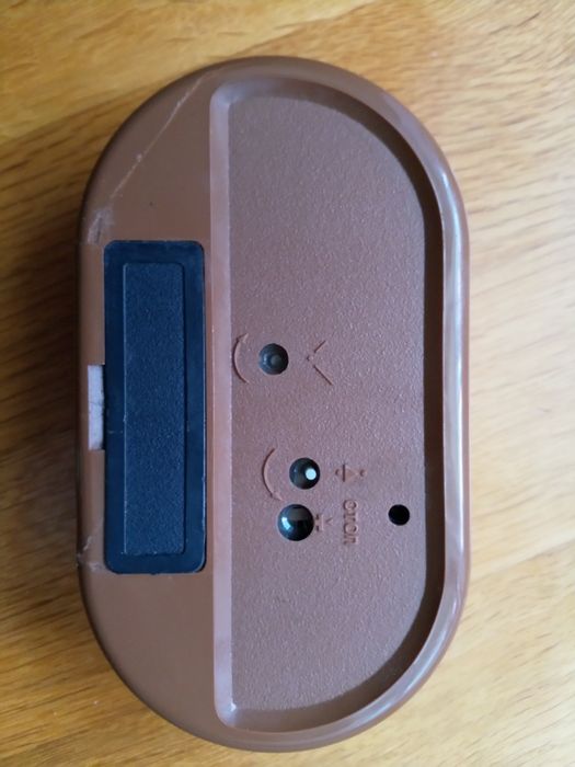 Часовник Q&Q,  часовник Янтар