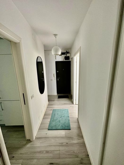 Se vinde apartament cu 2 camere decomandat, situat în Sector 4, Aleea Dorohoi nr. 2