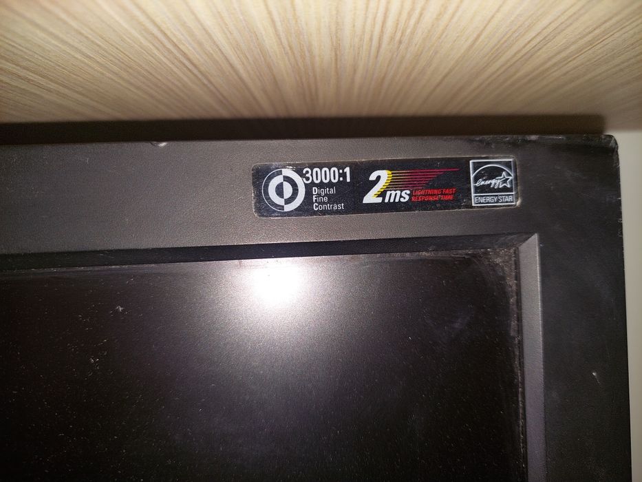 Monitor LG flatron ,stare buna ,diagonala 19 inch