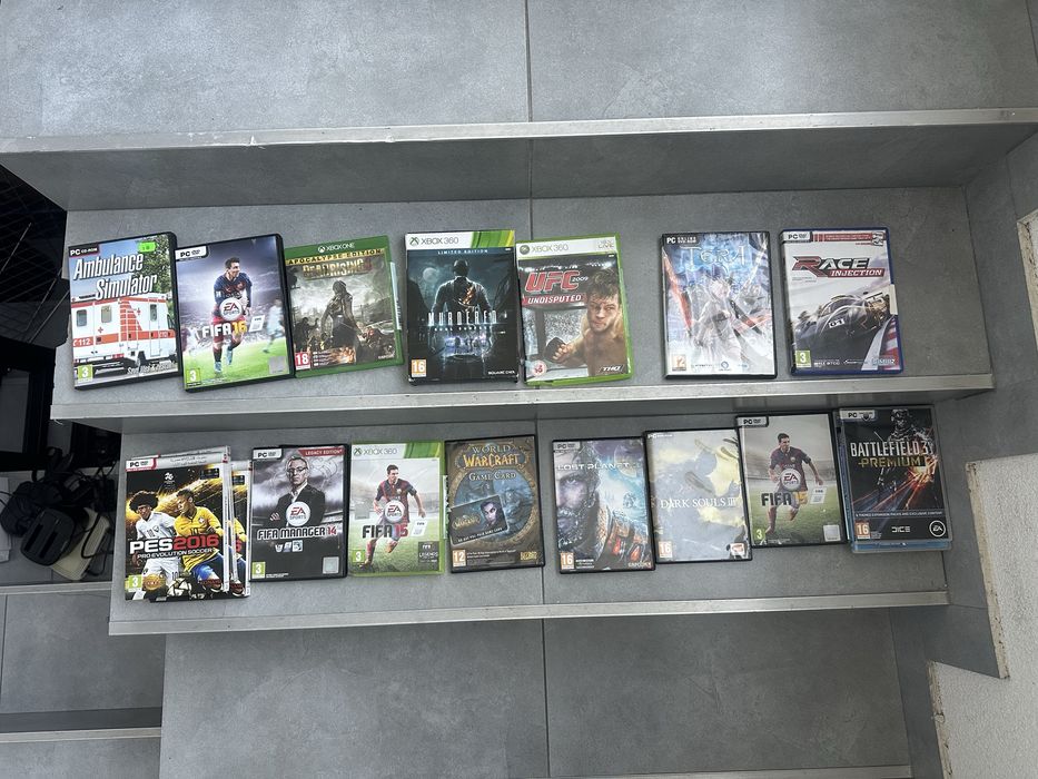 jocuri video pentru console si pentru pc, dm pentru detalii
