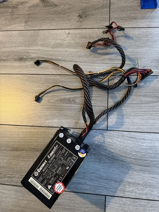 Sursa ENERMAX japoneza  400 w modulara ATX
