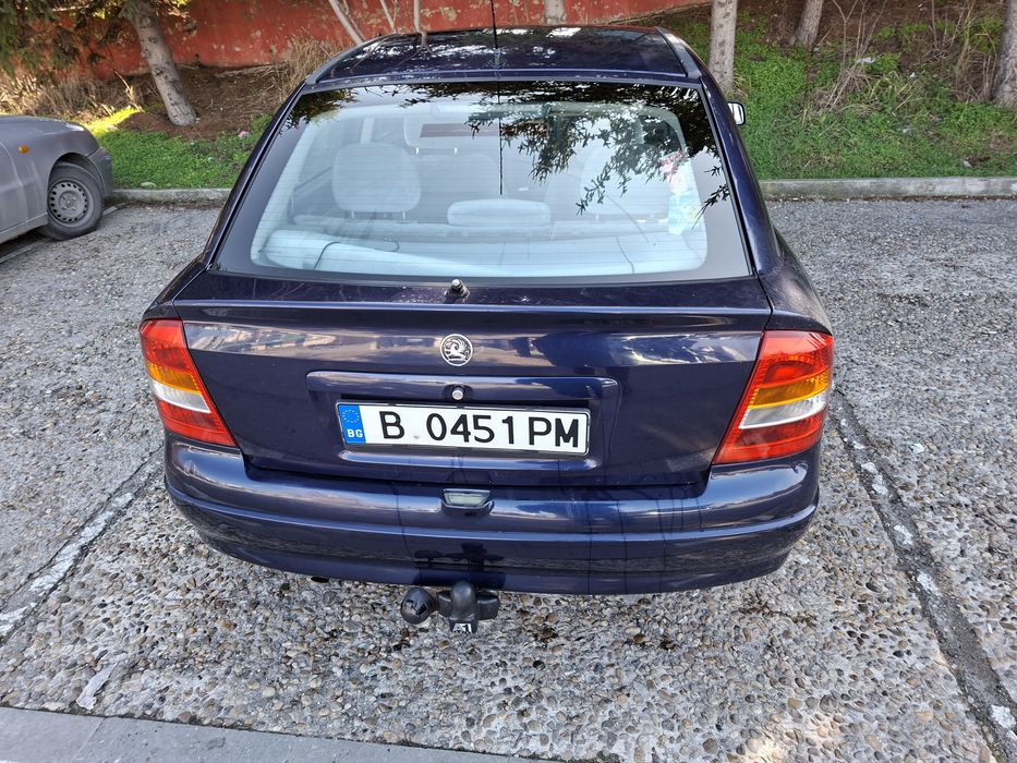 Опел Астра Автоматик 1.6