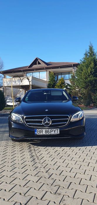 Mercedes-Benz E Proprietar - 2 chei - bun mecanic si estetic
