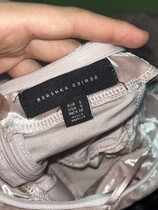 Платье розовые от bershka