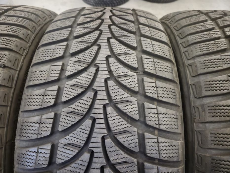 4 anvelope iarna Bridgestone 255 50 20 aproape noi