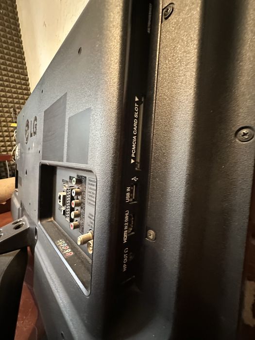 Телевизор LG отличное состояние