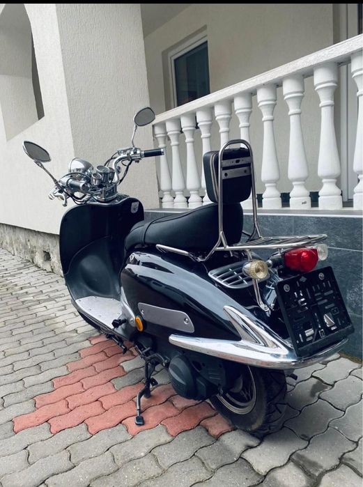 Scuter Model Retro/Clasic 125cm 4T
