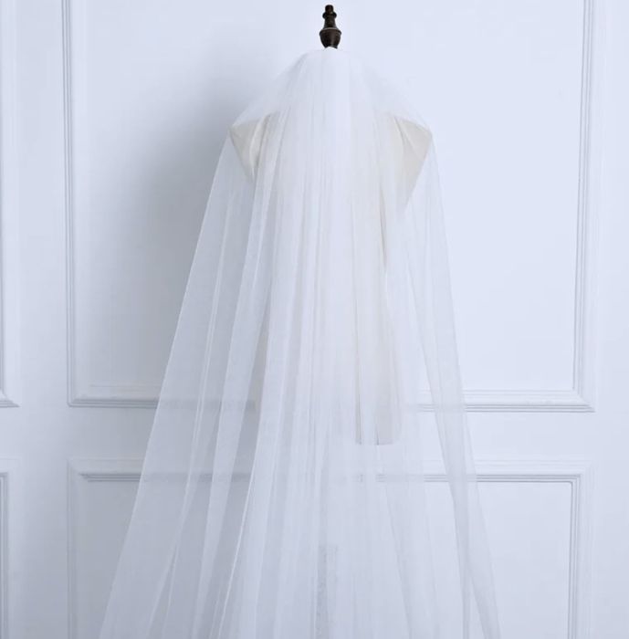 Voal mireasă alb sau ivoire