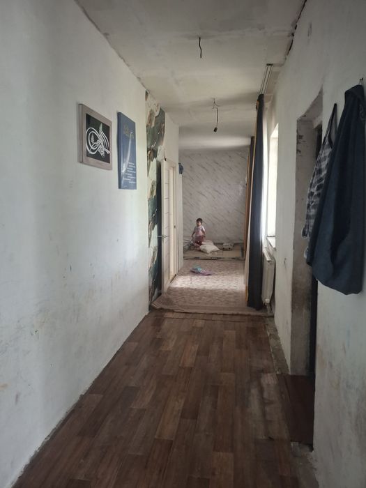 Үй сатылады 10×15 жана үй