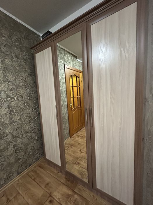 Продам спальный гарнитур