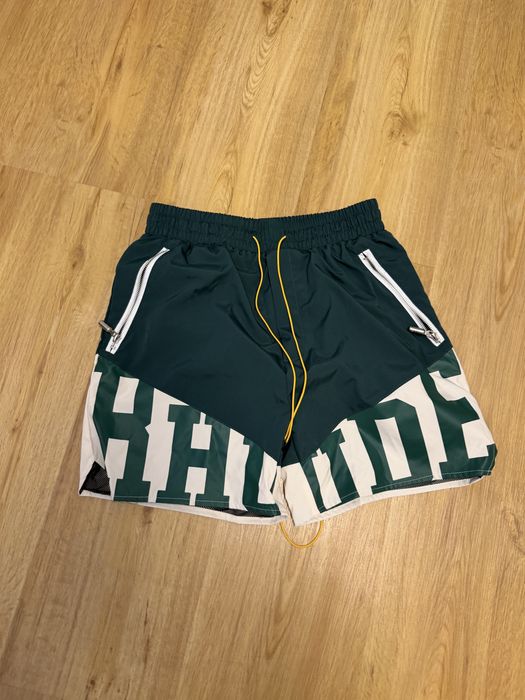 НОВИ къси панталони rhude