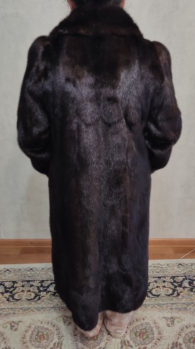 Норковая коричневая шуба