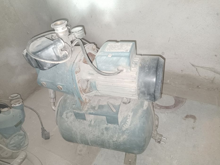 Водиный насосы разные