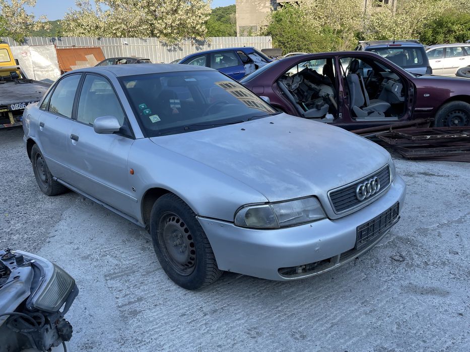 Ауди а4 1.8 125кс 1996г На Части