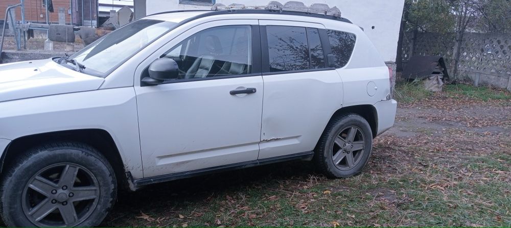 Продам машина Jeep