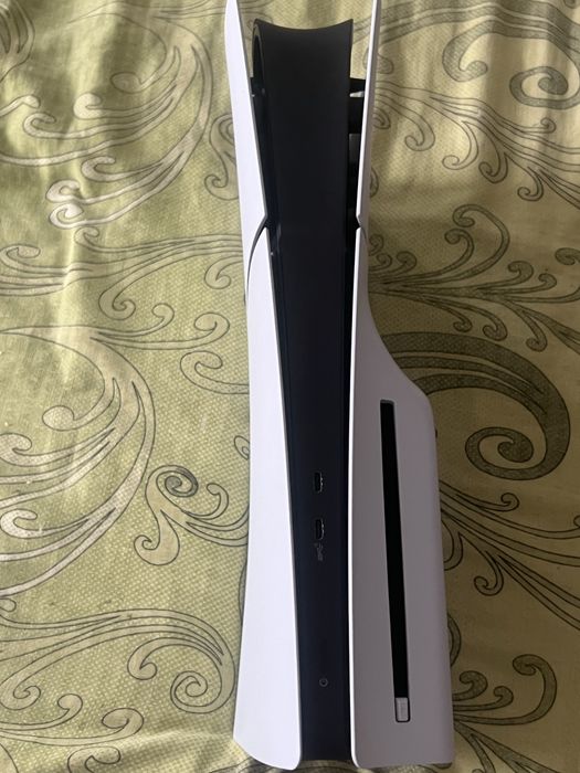 Vând/Schimb Playstation 5 Slim