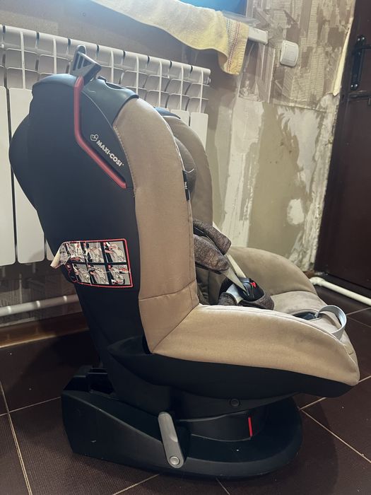 Автокресло Maxi-cosi Tobi