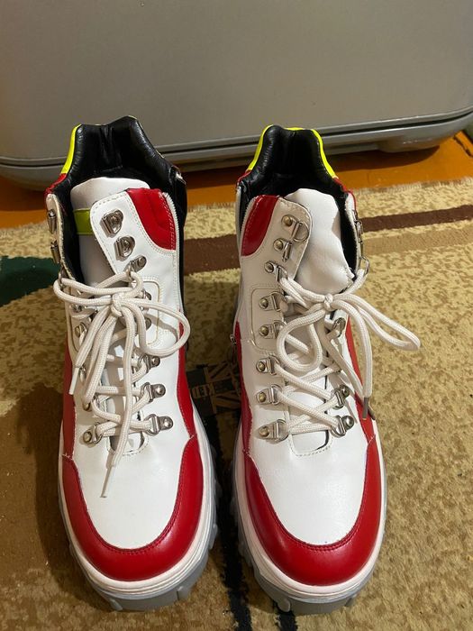 Ботинки демисезонные