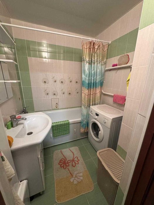 Продается 2-ком кв район Жана орда