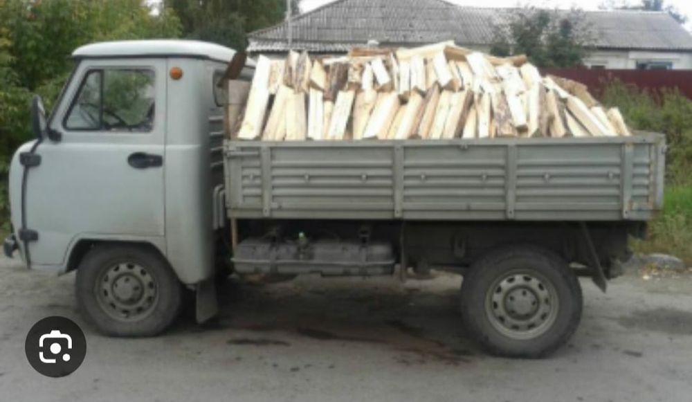 Швырок дрова уголь