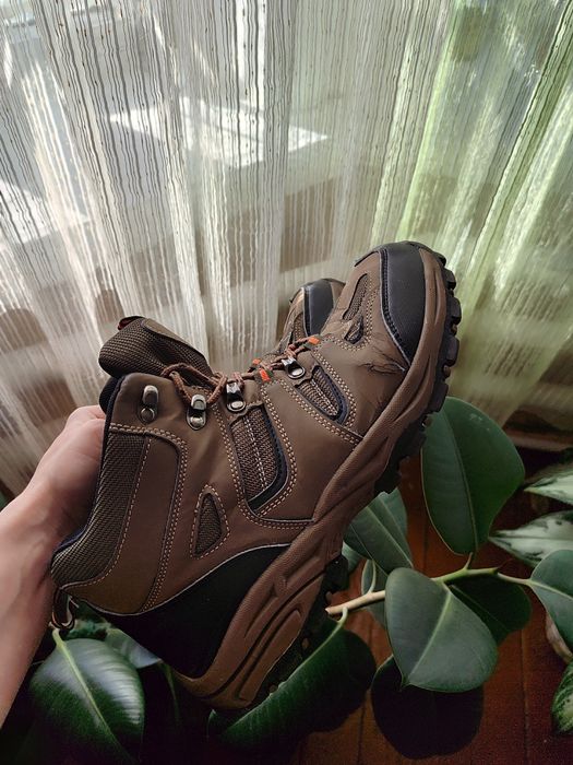 Ботинки размер 42