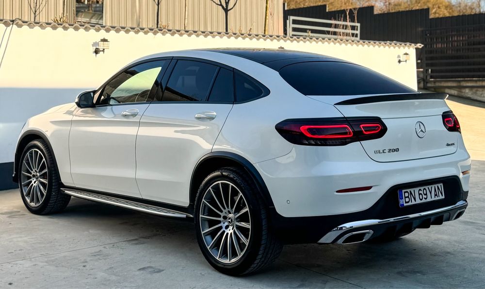 Mercedes-Benz GLC 200 Coupe / 2019 / 2.0 Benzină 211 CP / Hybrid