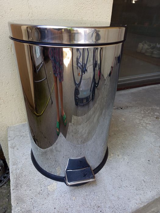 Cos gunoi inox,cu pedală