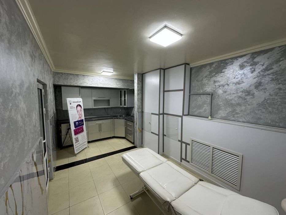 Сдаётся подвальное помещение 80 кв/м.в аренду с мебелью 3 комнаты