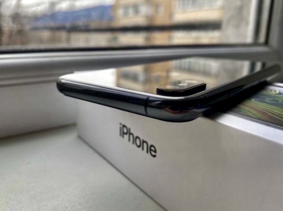 Apple iPhone XS (64GB) Space Gray