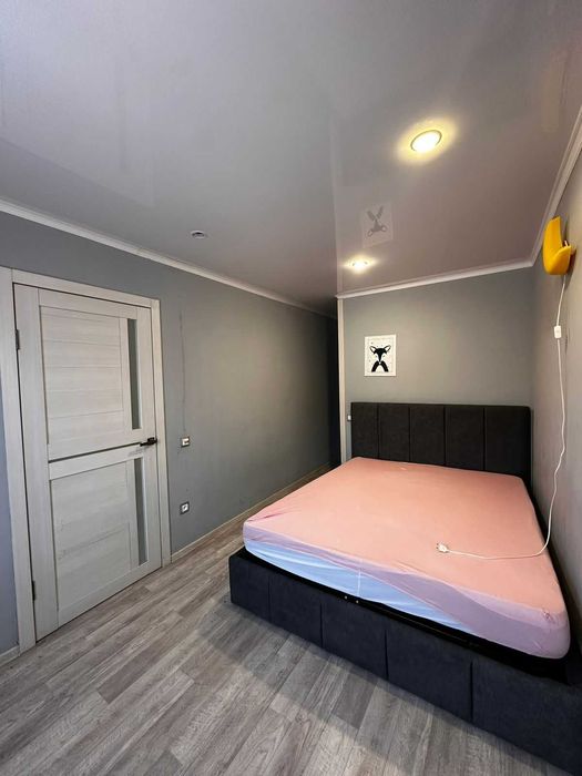 Продам 2ком квартиру Царева 4
