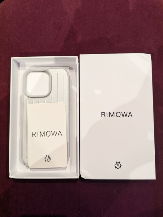 Husă  Rimowa iPhone 16 Pro