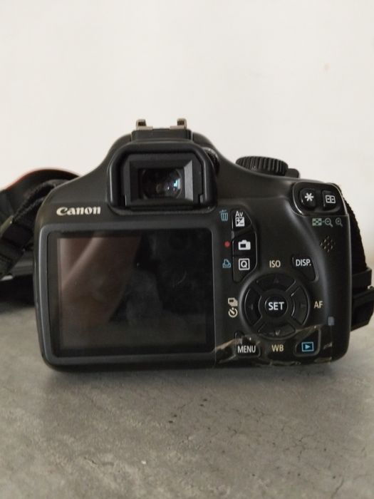canon eos 1100 фотоаппарат