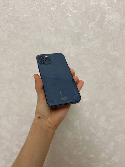 Продам Iphone 12 pro