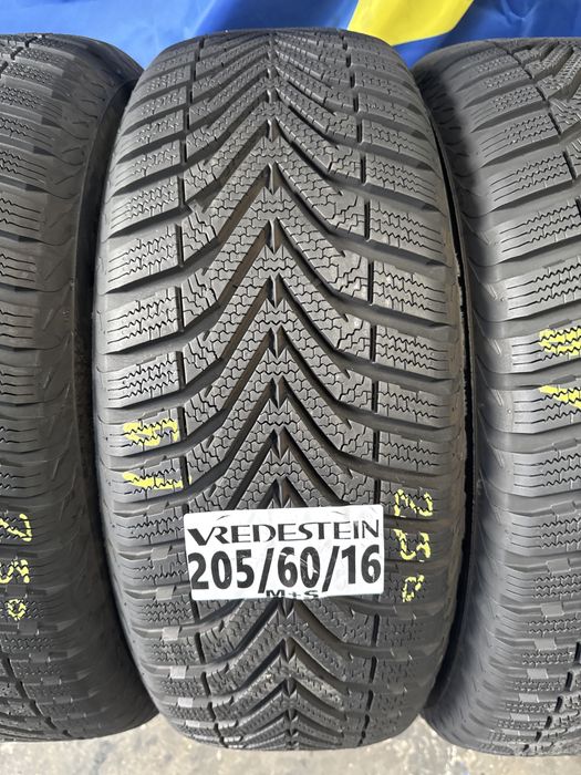 205/60/16 Vredestein M+S