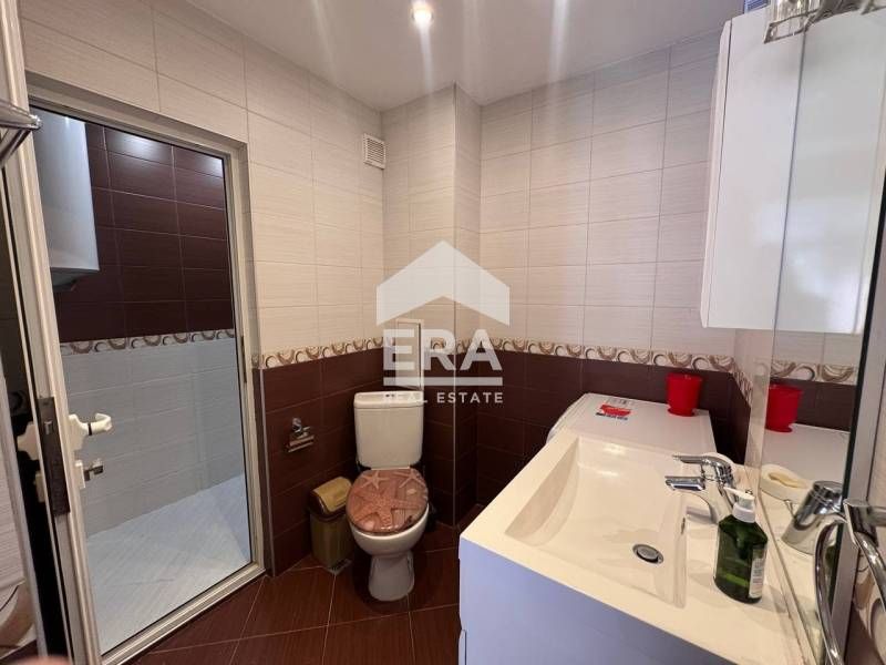 Продава се Тристаен апартамент в Варна, Аспарухово - 105 кв.м за 2000 €/кв.м - Снимка #9