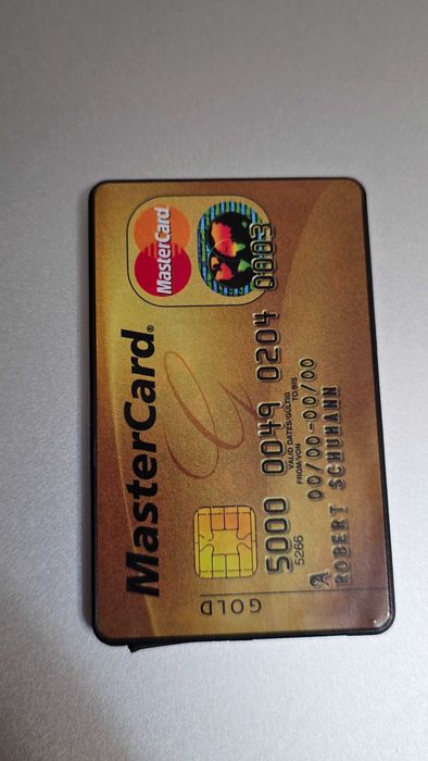 Слушалка бръмбар с GSM приемник dvs14