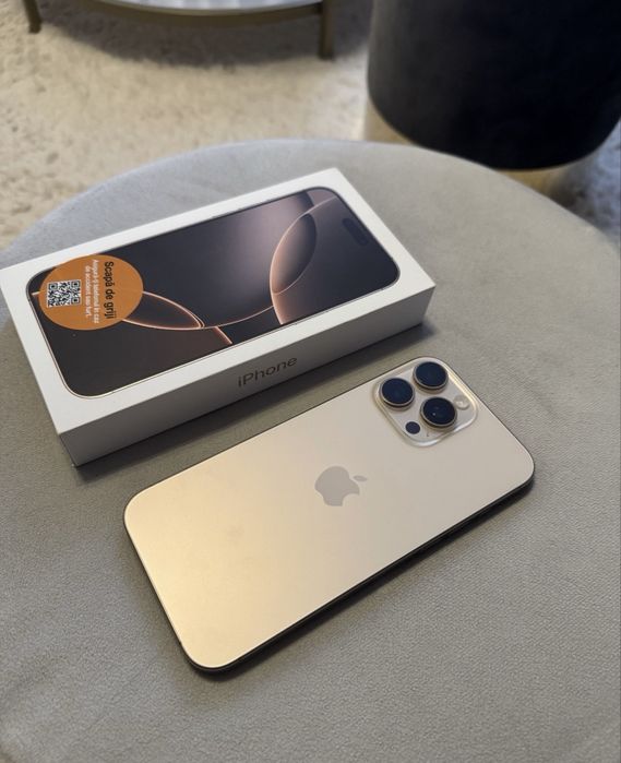 Iphone 16 Pro Max GOLD 256 GB (folie privacy glass) + 2 huse Velante