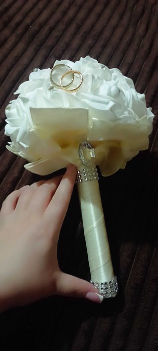 Букет невесты искусственный